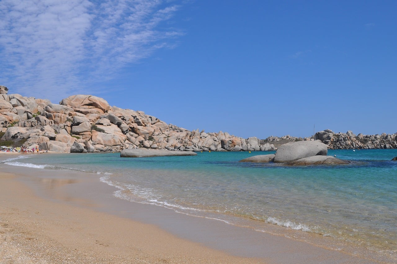 Camping La Pinède : Plage de Haute-Corse